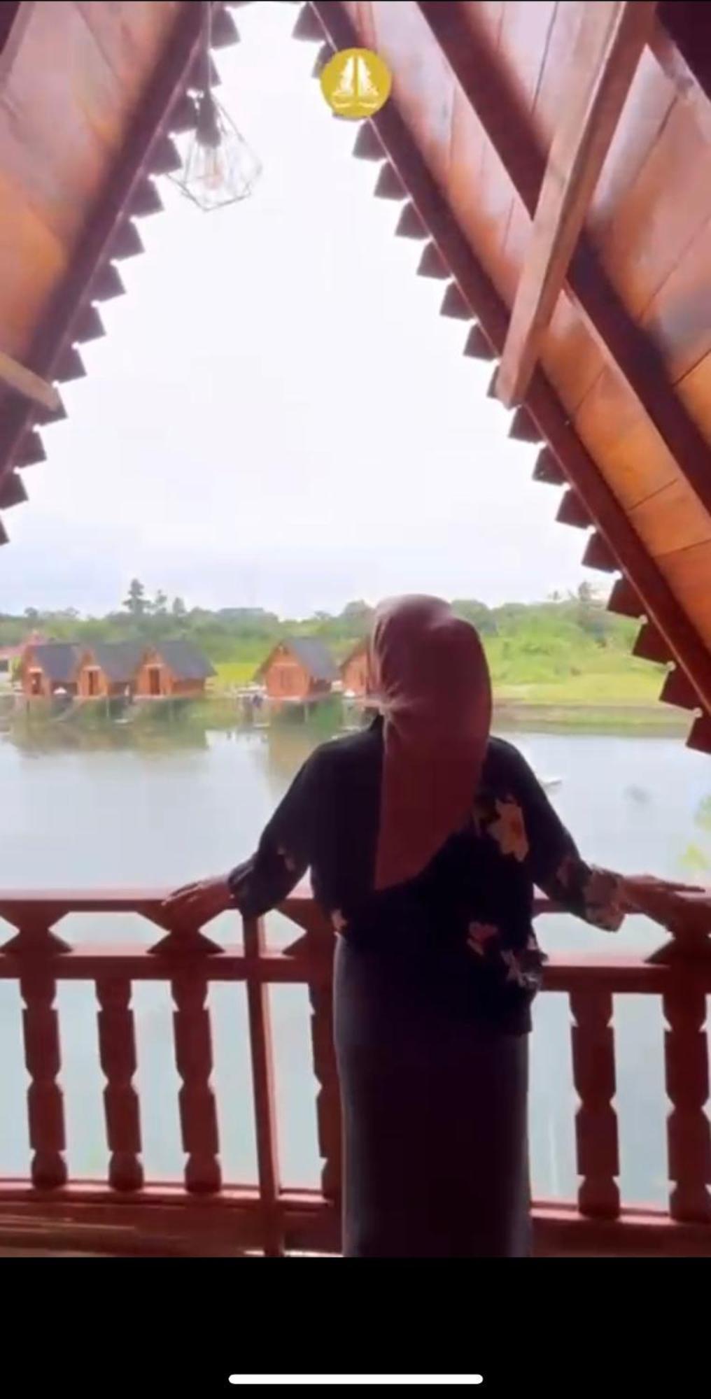 Resort & Resto Talaga Sundayana ซูบัง ภายนอก รูปภาพ